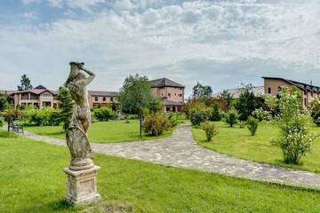 Фотографии Курортные отели Club Insieme Grand Resort г. Потлоджи (Румыния) №3 Фото Курортные отели Club Insieme Grand Resort г. Потлоджи 3